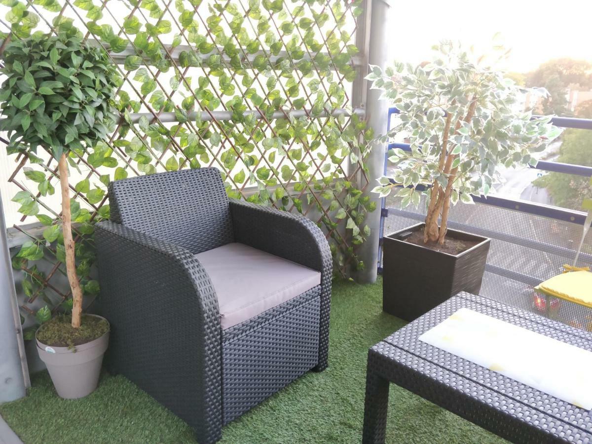 Les Cles Du Bonheur By Beds4Wanderlust, 47M2 Avec Terrasse Privative & Parking-Rer B Tgv 10Min-Orly 20Min Appartement Massy  Buitenkant foto