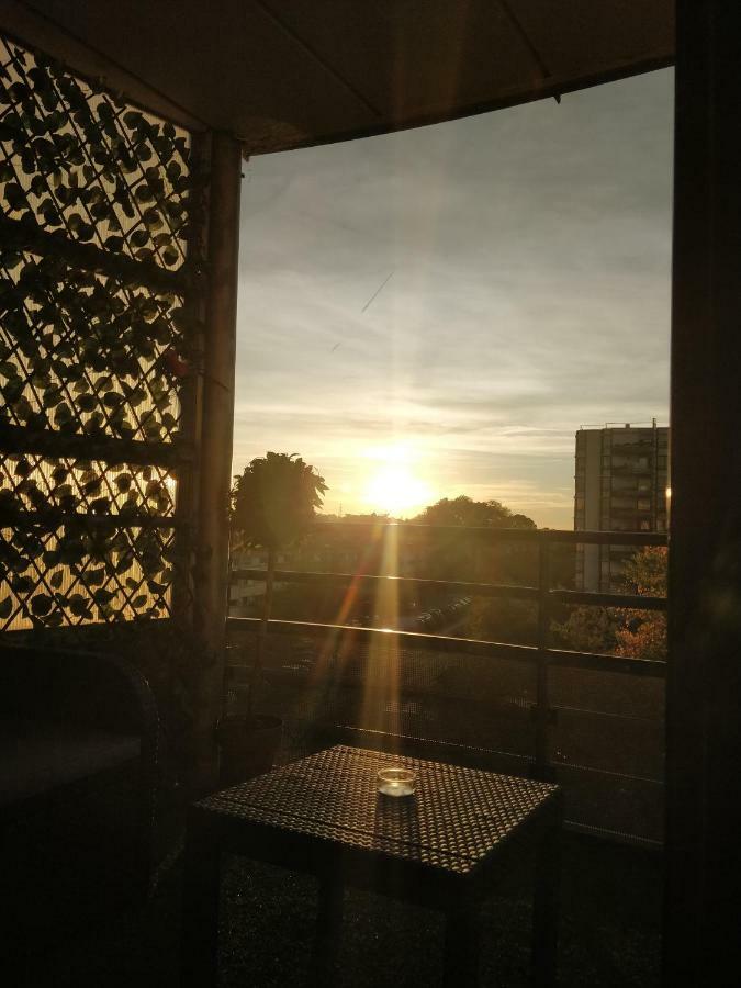 Les Cles Du Bonheur By Beds4Wanderlust, 47M2 Avec Terrasse Privative & Parking-Rer B Tgv 10Min-Orly 20Min Appartement Massy  Buitenkant foto